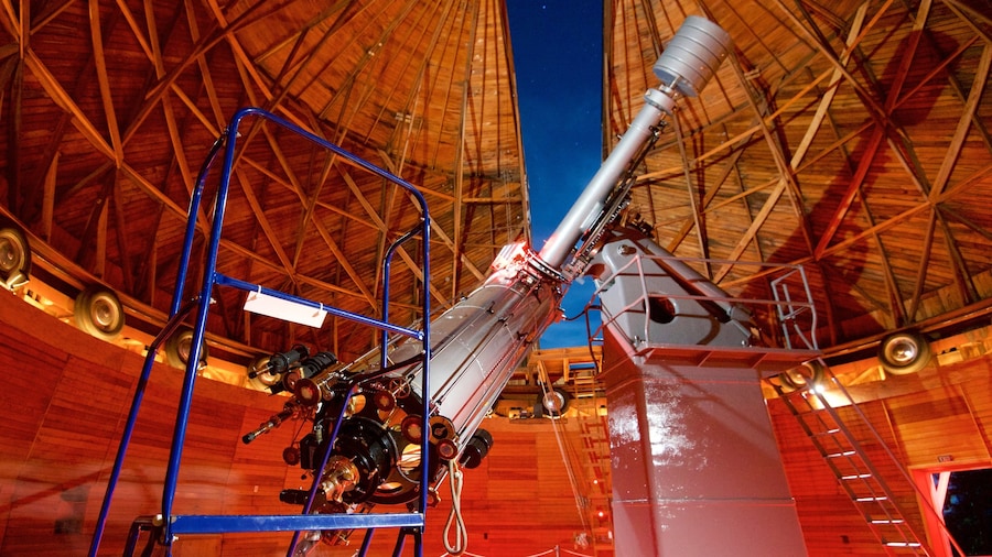 Lowell Observatory featuring interior views, an observatory and night scenes