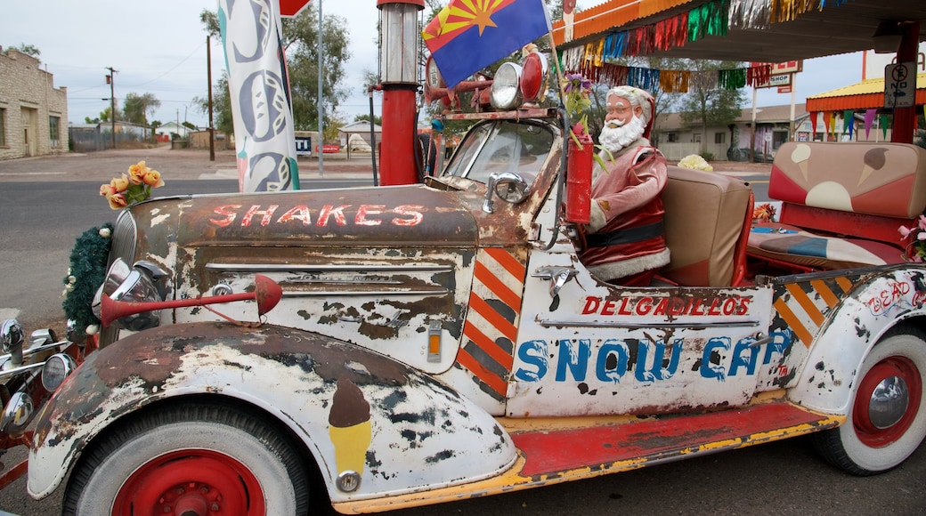 Seligman featuring outdoor art and heritage elements