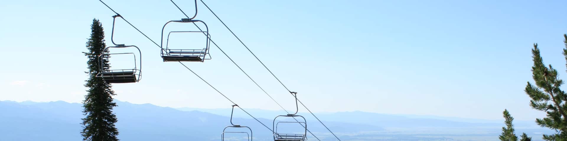 Brundage Mountain Ski Area featuring forest scenes and a gondola