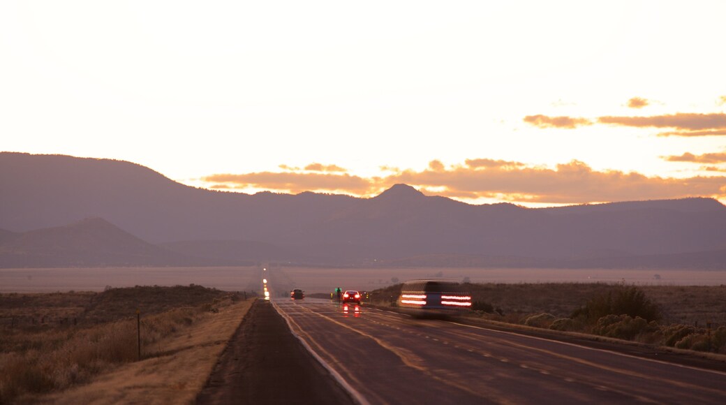 Magdalena mostrando tramonto e escursioni in auto
