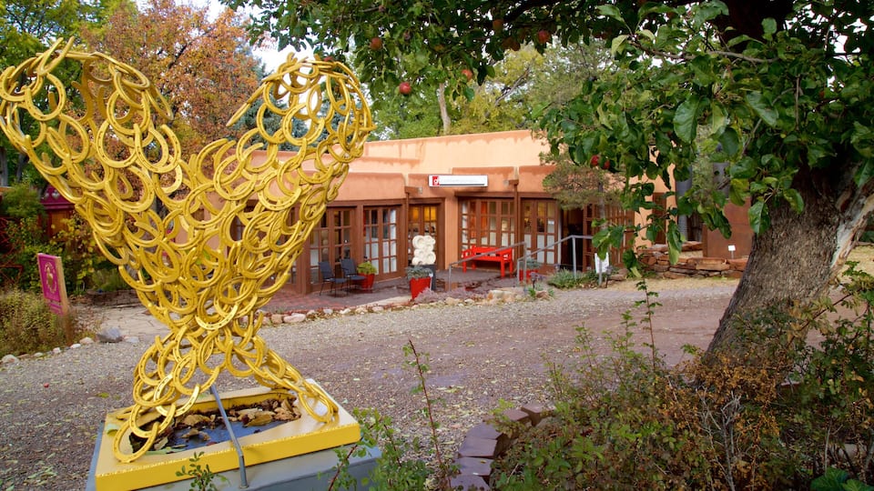 Canyon Road mit einem Outdoor-Kunst
