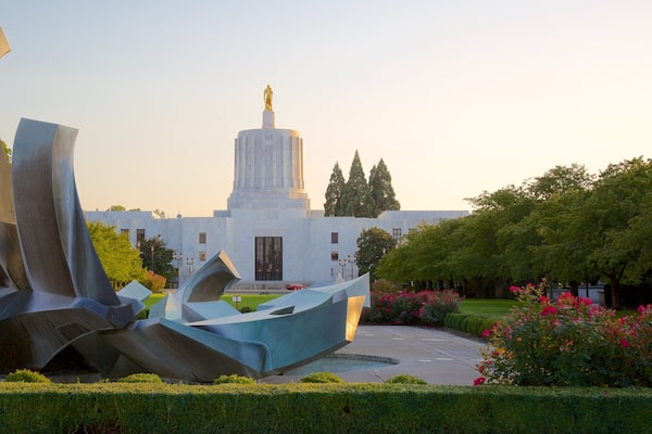 Oregon State Capitol das einen Outdoor-Kunst