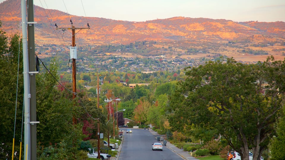 Medford montrant petite ville ou village