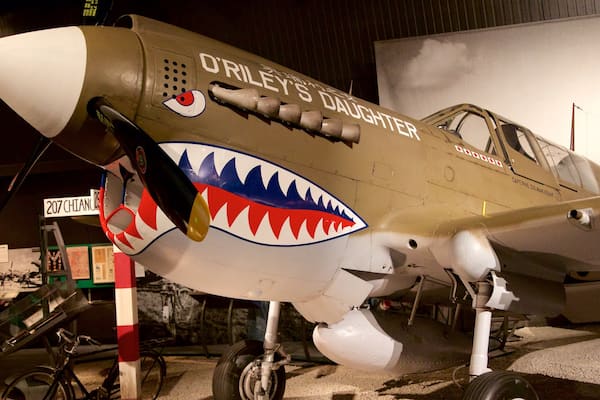 Museum of Flight welches beinhaltet Flugzeug und Innenansichten