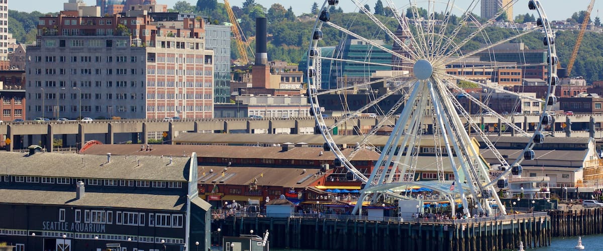 Seattle featuring rides