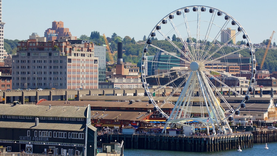 Seattle featuring rides