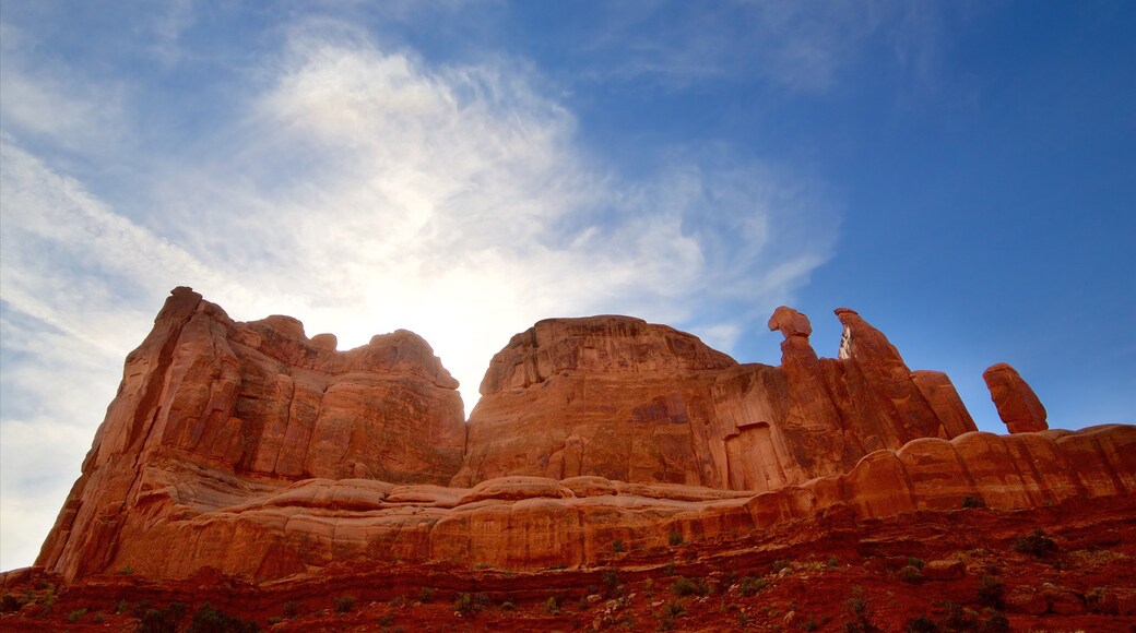 Moab which includes desert views