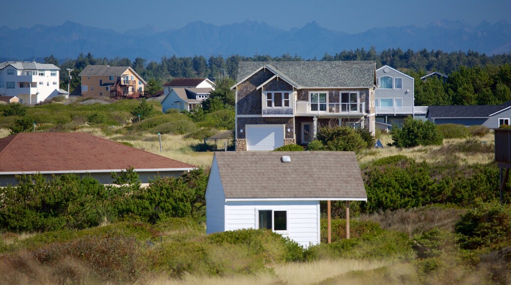 Ocean Shores ofreciendo situaciones tranquilas y una casa