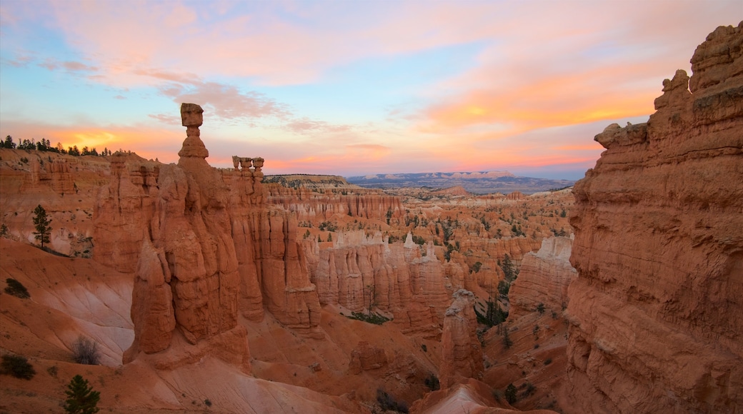 Bryce Canyon National Park which includes desert views, a gorge or canyon and landscape views