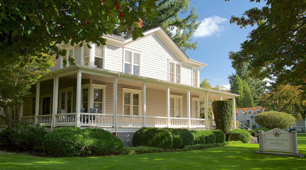 Officers Row featuring heritage architecture and a house