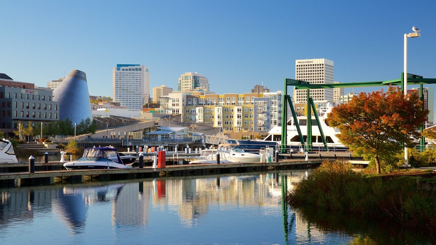 Tacoma showing a city, a bay or harbor and a marina