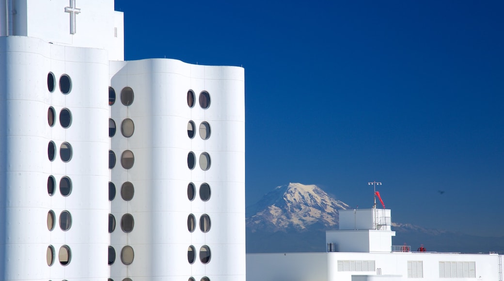 Tacoma featuring mountains and modern architecture