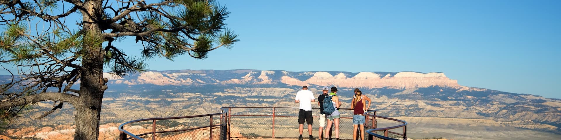 Inspiration Point which includes a gorge or canyon, views and tranquil scenes