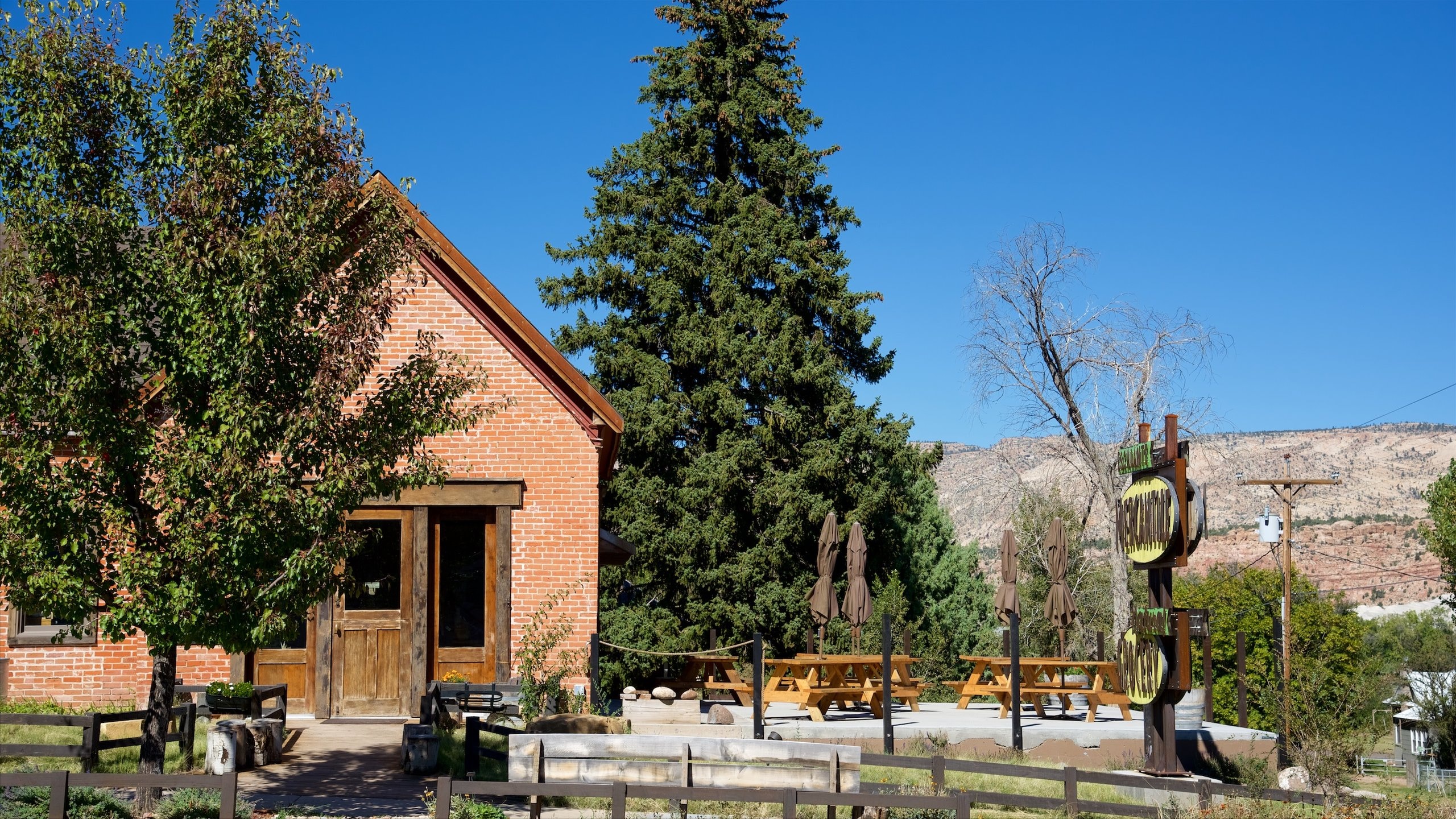 Utah Hotels with Restaurants from 61 Book a Hotel Room at one of many