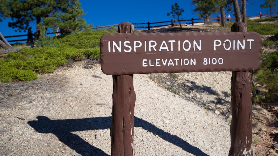 Inspiration Point som visar skyltar och öknar