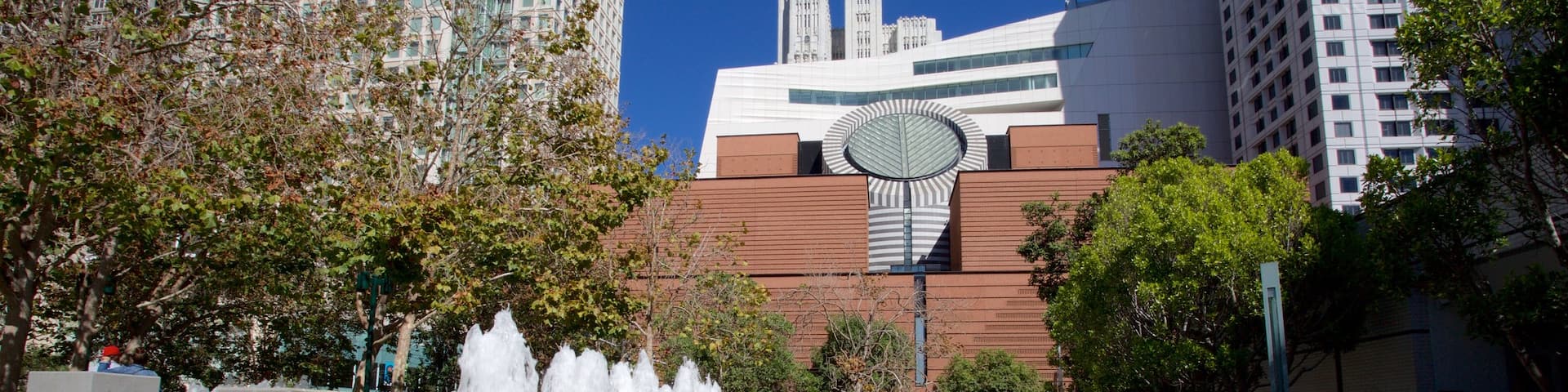 South of Market featuring a city, cbd and a fountain