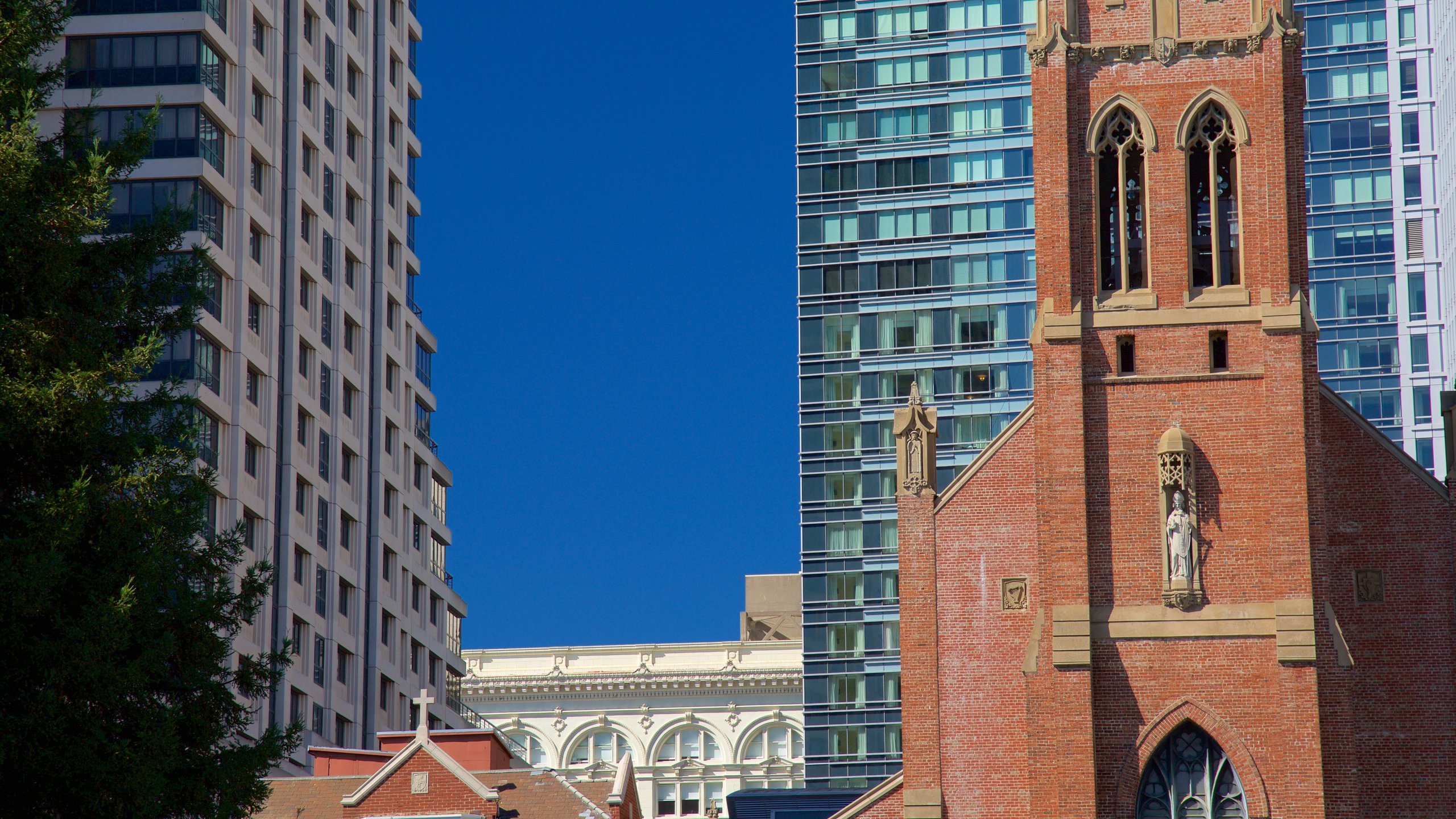 South of Market which includes a church or cathedral, heritage architecture and a city