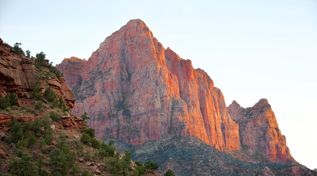 Zion National Park showing tranquil scenes, mountains and landscape views