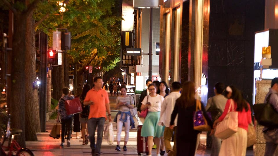 Shinsaibashi mostrando imágenes de calles