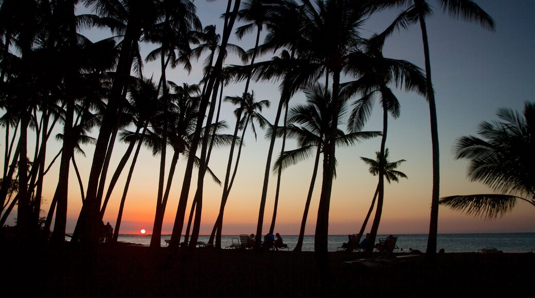Hawaï montrant coucher de soleil