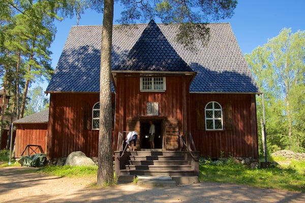 Seurasaari Open Air Museum featuring heritage architecture