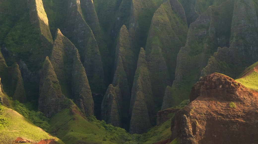 Hanalei johon kuuluu rotko tai kanjoni