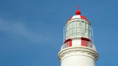 Leuchtturm von Cabo de Santa Maria mit einem Leuchtturm