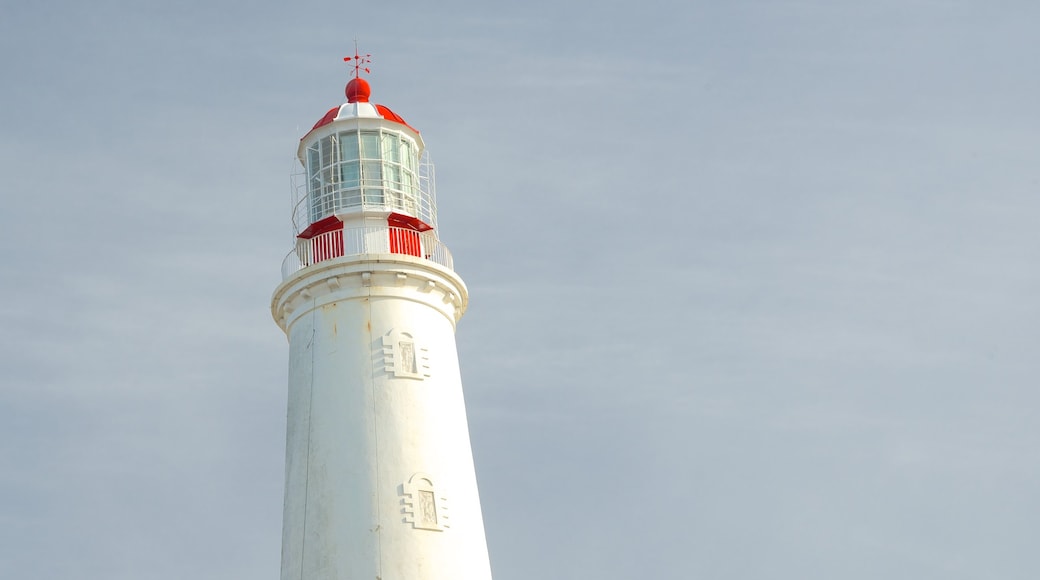 Vuurtoren van Cabo de Santa María toont een vuurtoren