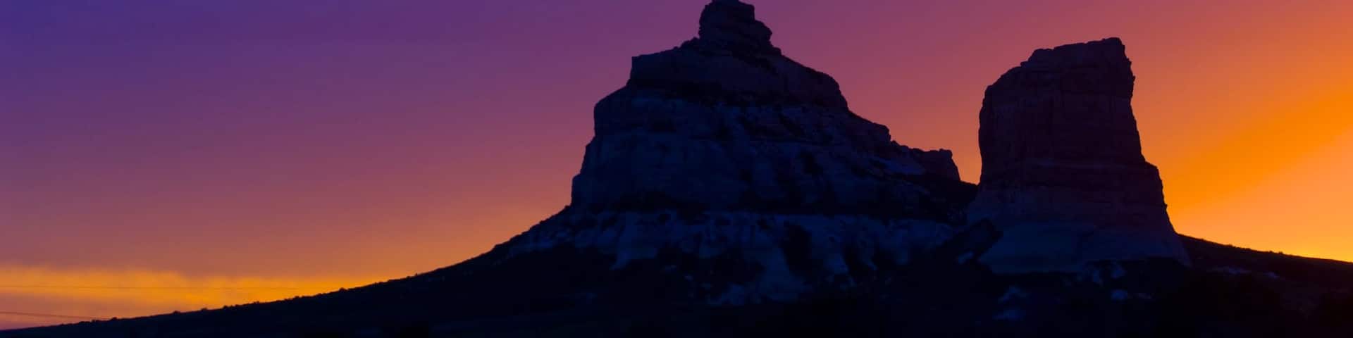 Bridgeport featuring a sunset and skyline