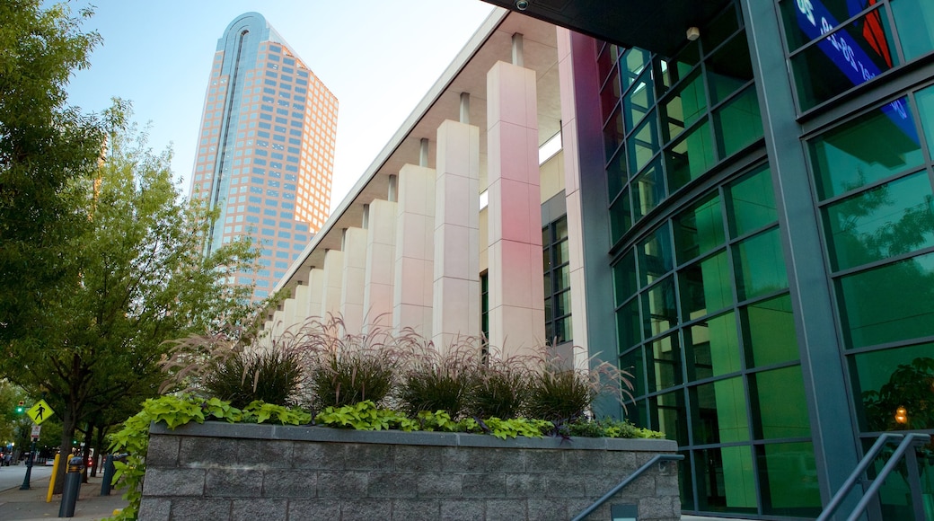 Charlotte Convention Center ofreciendo arquitectura moderna