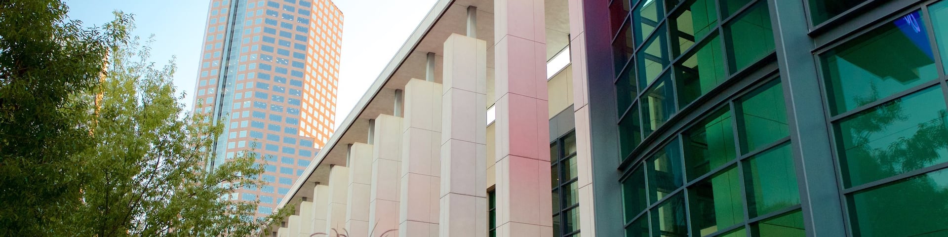 Charlotte Convention Center showing modern architecture