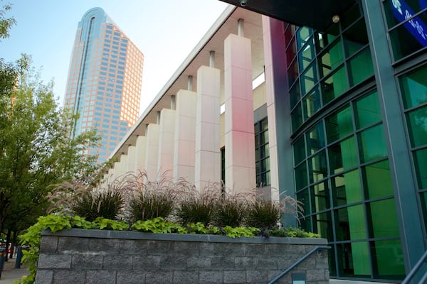 Charlotte Convention Center mettant en vedette architecture moderne