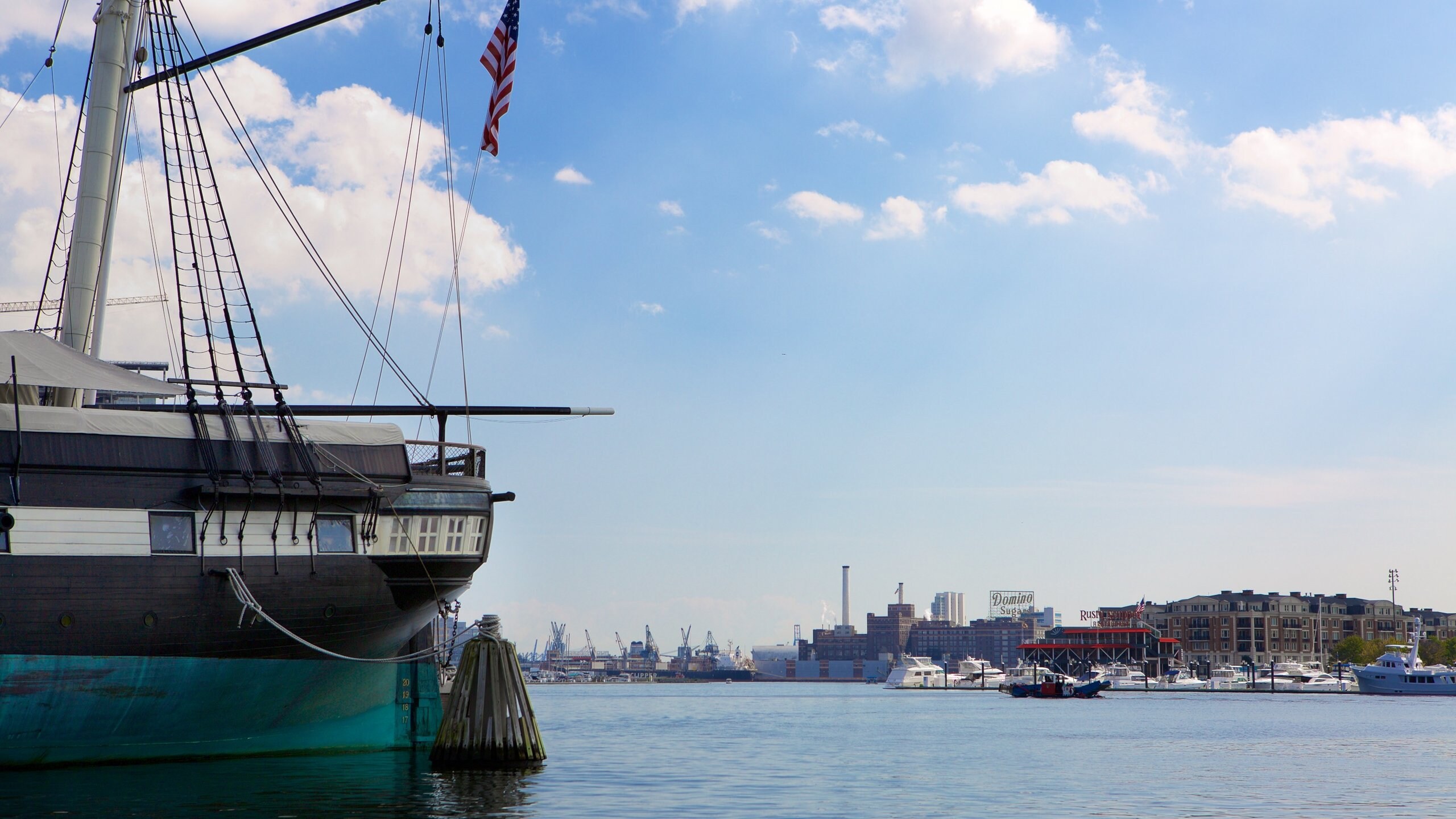 볼티모어에 위치한 USS 컨스텔레이션 | 익스피디아