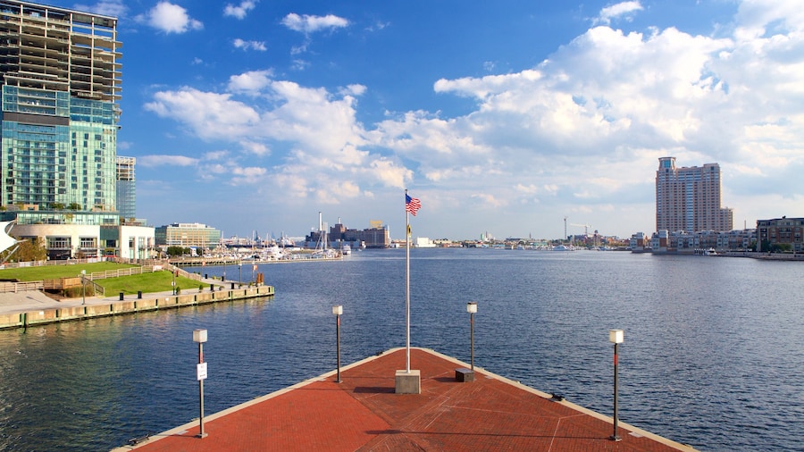 Seven Foot Knoll Light featuring a marina