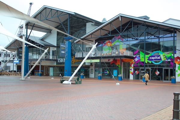 TSB Arena mettant en vedette architecture moderne
