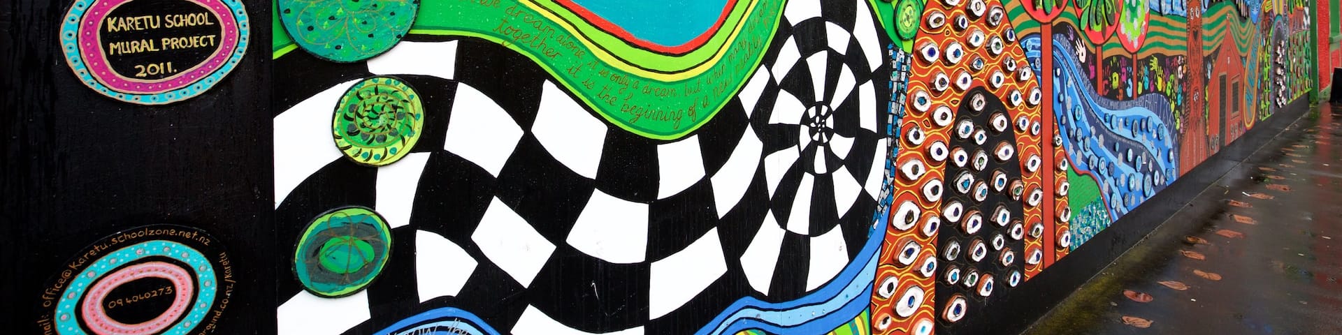 Paihia mettant en vedette art en plein air