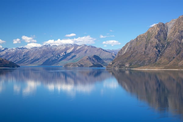 Lake Hawea which includes mountains and a lake or waterhole