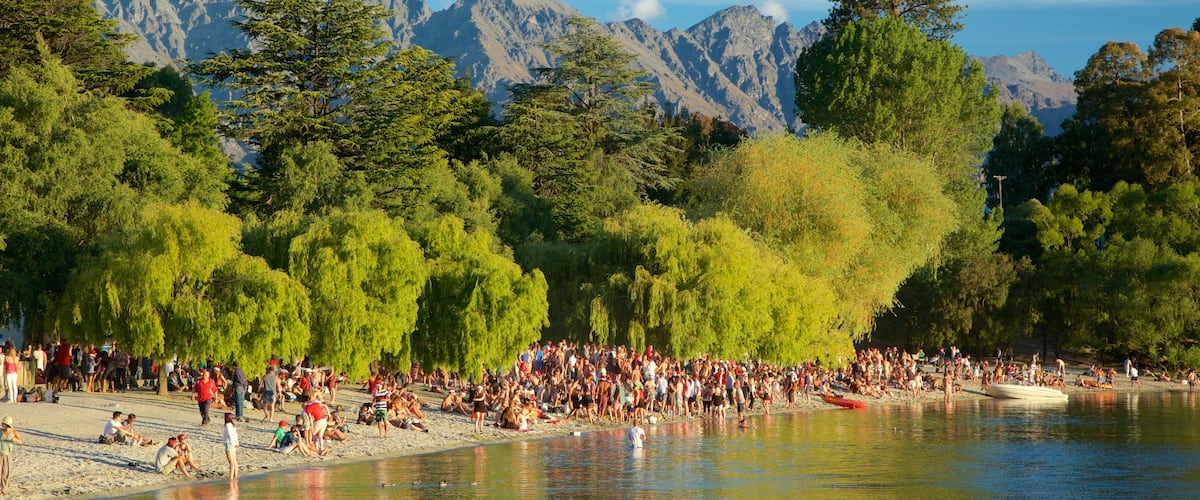 Otago which includes mountains, a lake or waterhole and forest scenes