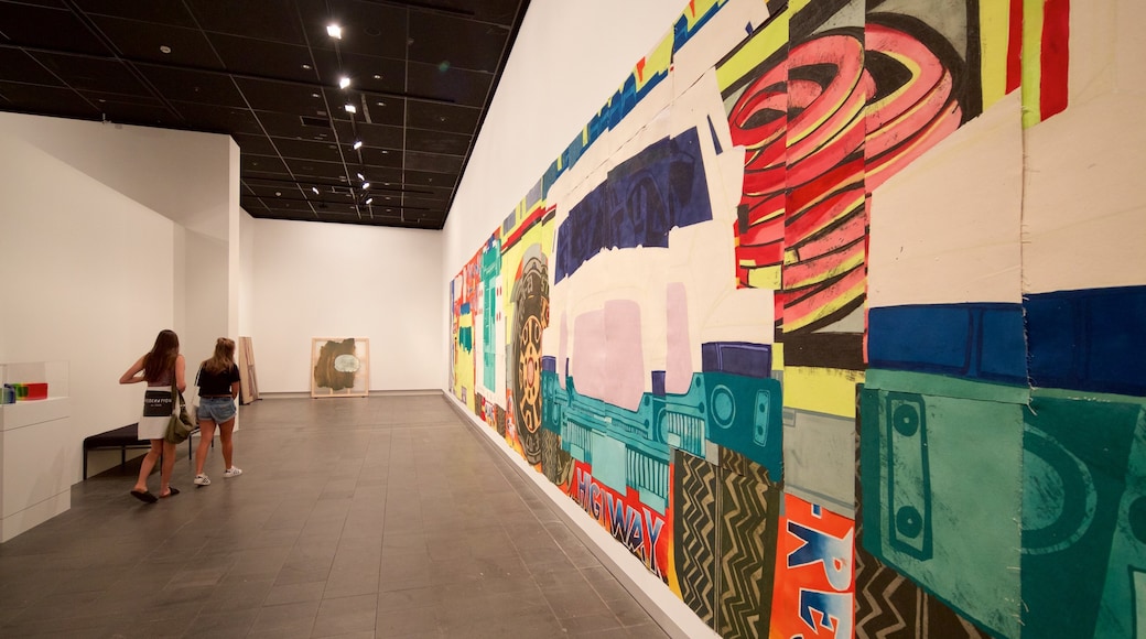 Galerie d\'art de Christchurch qui includes scènes intérieures
