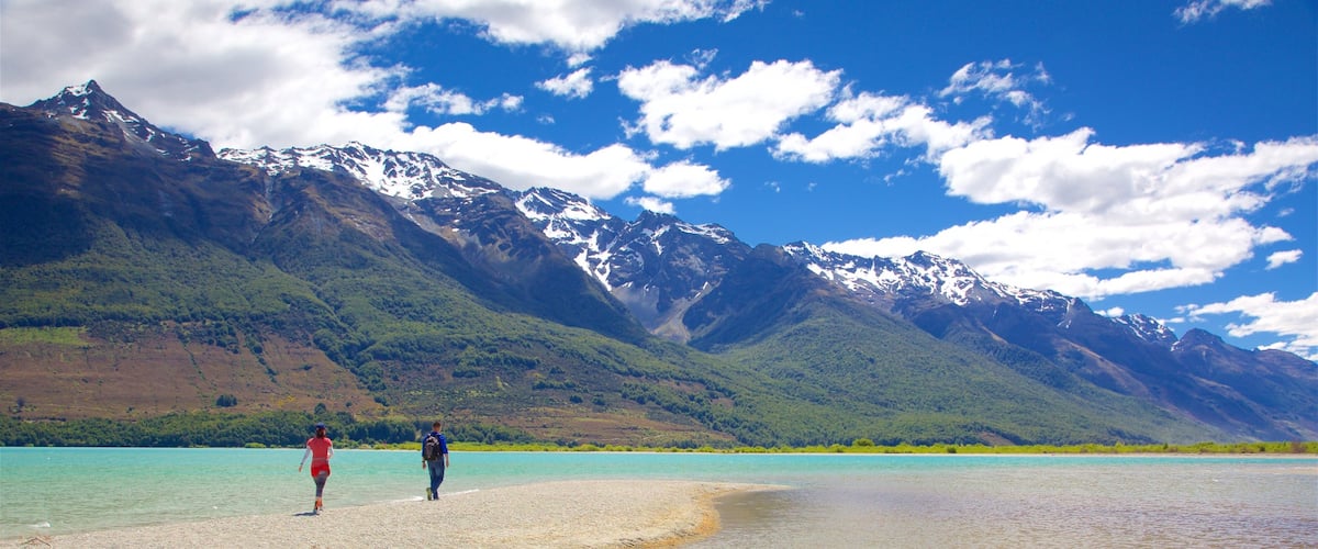 Glenorchy which includes mountains, a pebble beach and forests