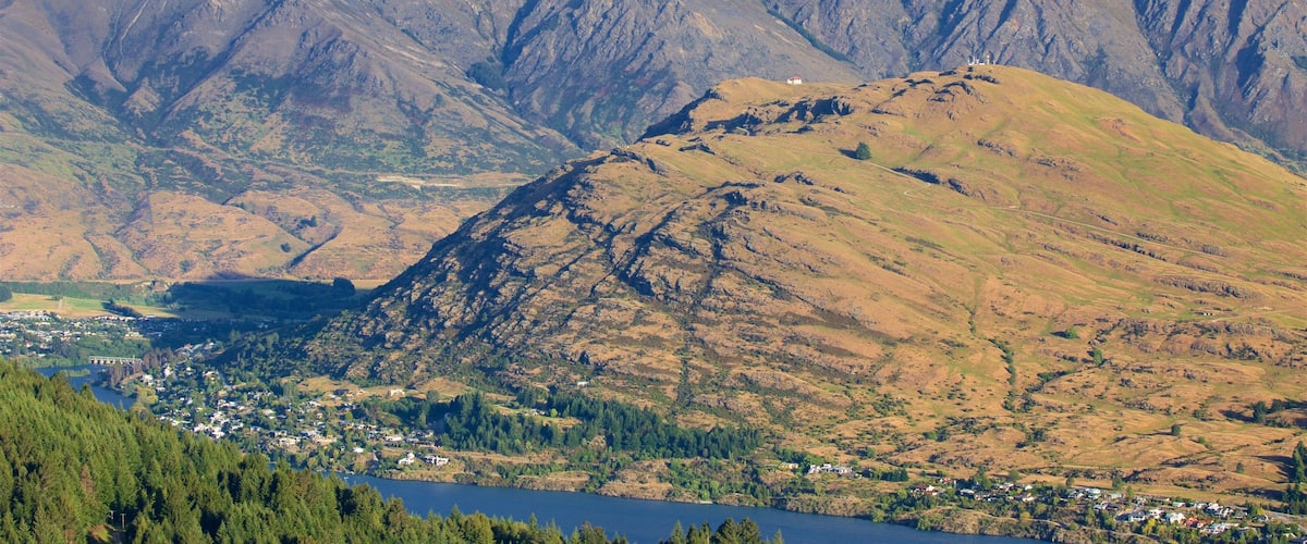 Frankton which includes a small town or village, a lake or waterhole and forest scenes