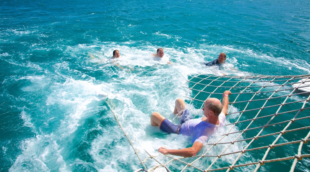 Great Keppel Island toont watersport
