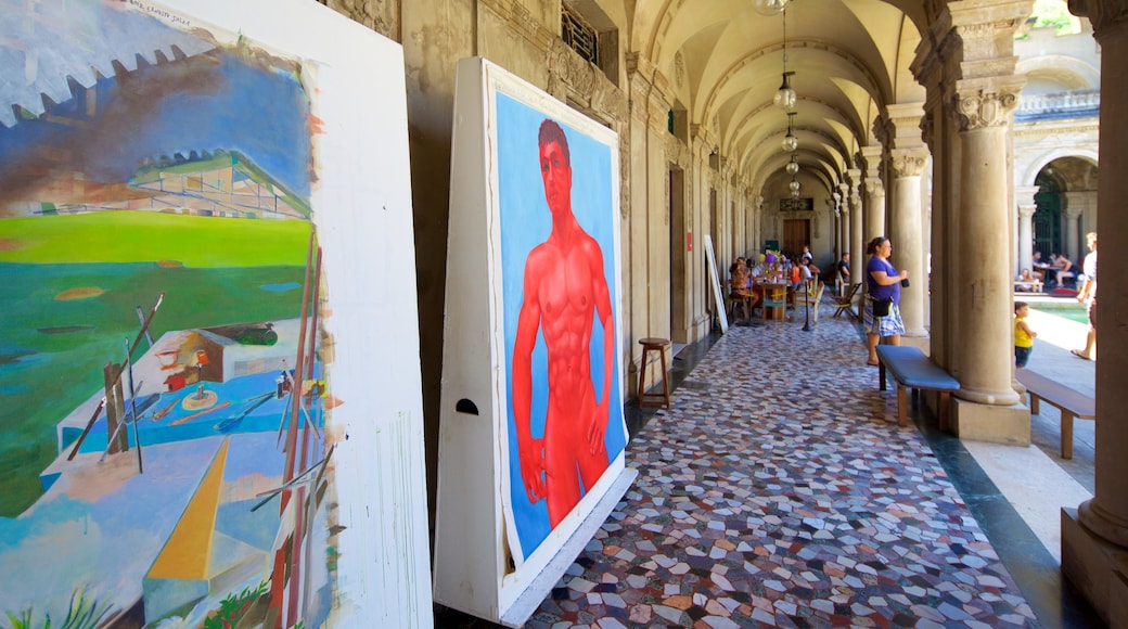 Parque Henrique Lage featuring heritage elements and art