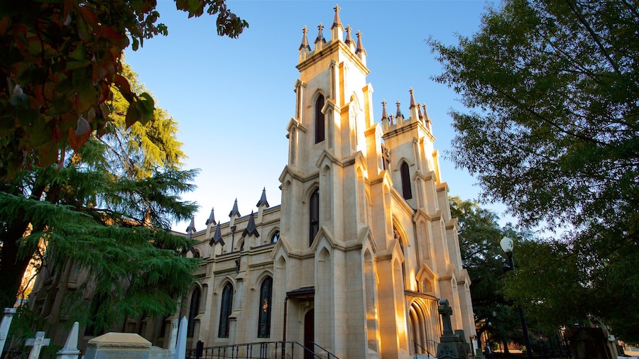 Columbia che include architettura d\'epoca e chiesa o cattedrale