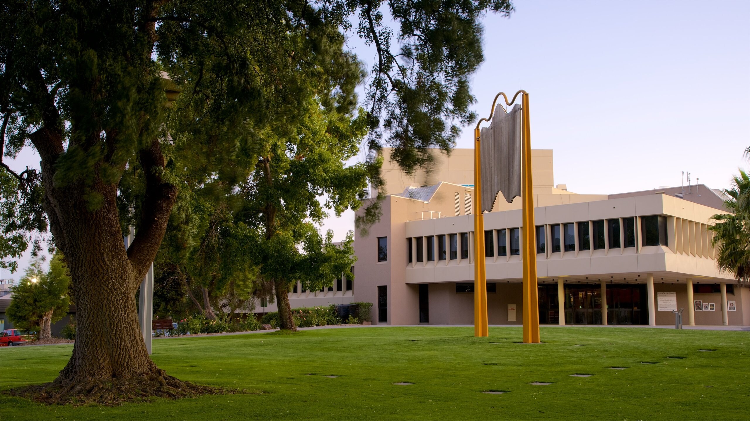 Mount Gambier, SA, AU holiday rentals houses & more Vrbo