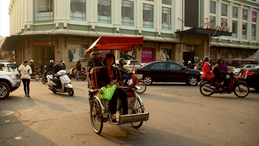 Việt Nam cũng như phụ nữ