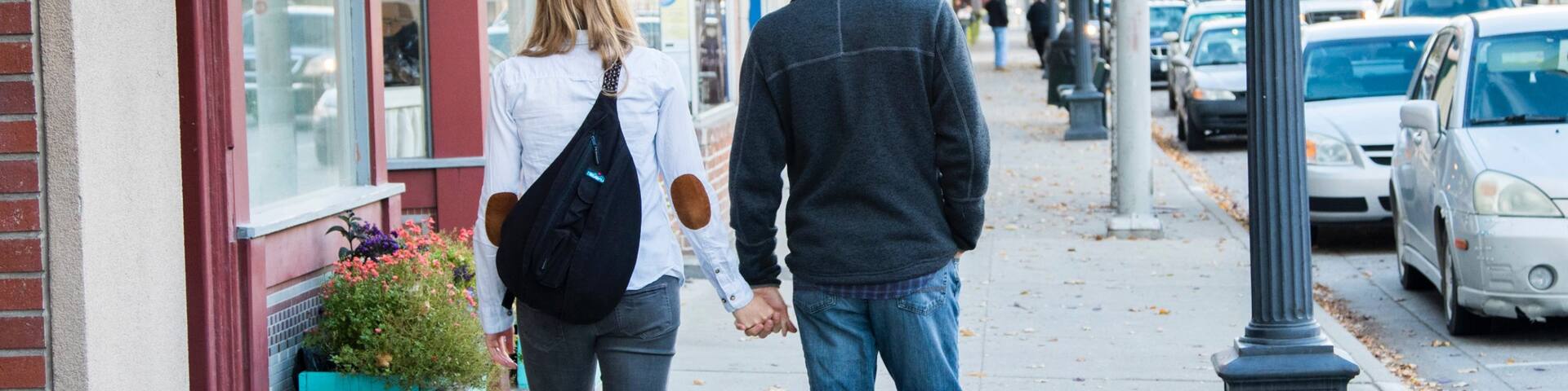 Kalispell showing street scenes as well as a couple