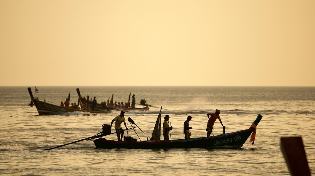 Kata Beach showing a sunset, boating and general coastal views