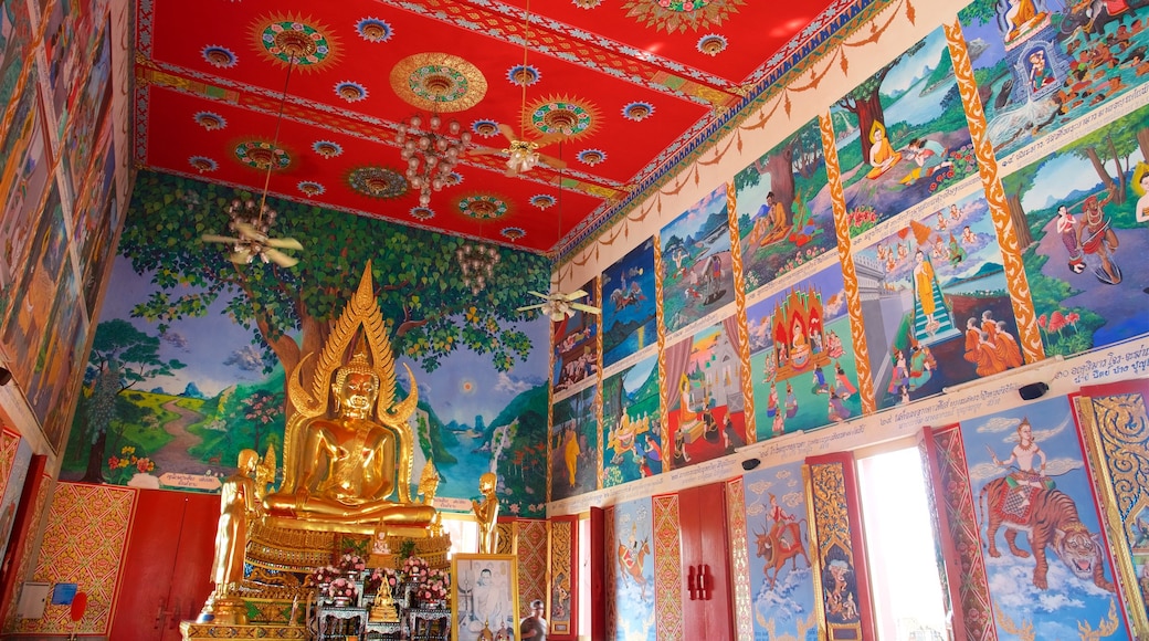 Wat Plai Laem inclusief interieur en een tempel of gebedshuis