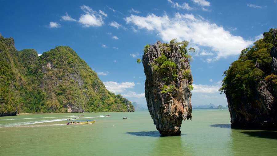 Khao Phing Kan which includes general coastal views, tropical scenes and island images